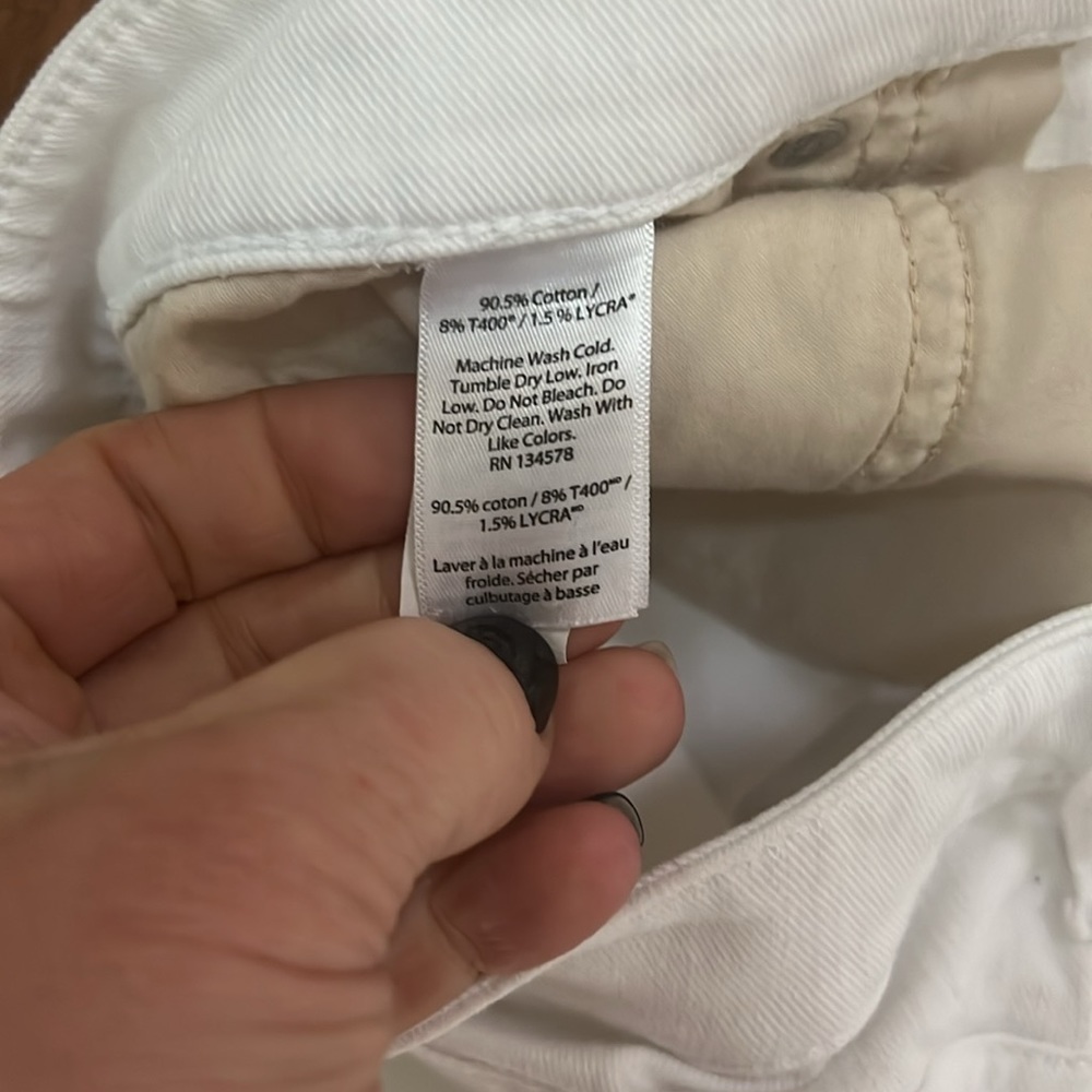 White Vineyard Vines jeans, size 14 - Picture 7 of 7